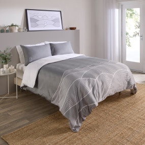 Line Duvet Set